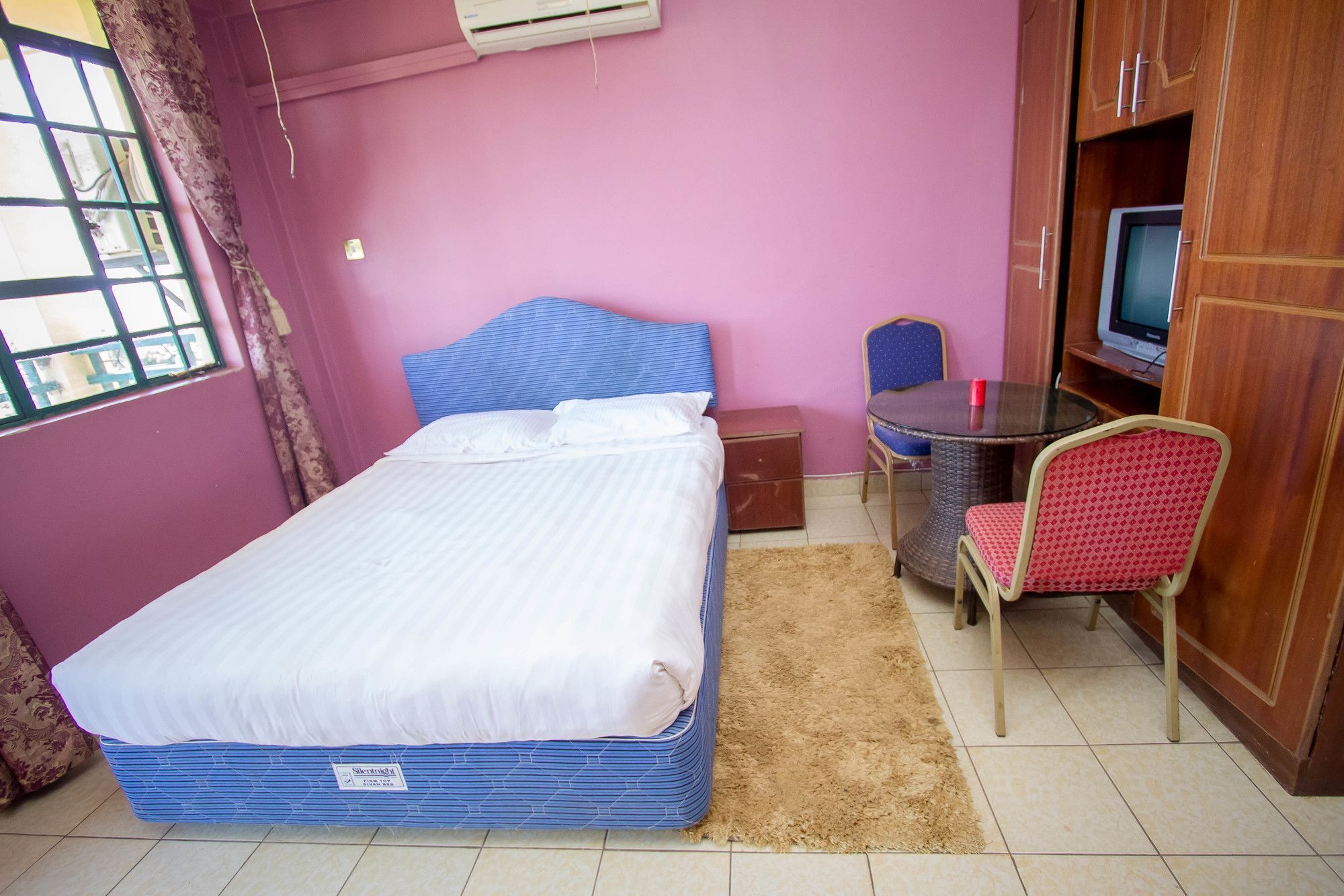 Parkview Safari Hotel And Apartments Kisumu Exterior photo