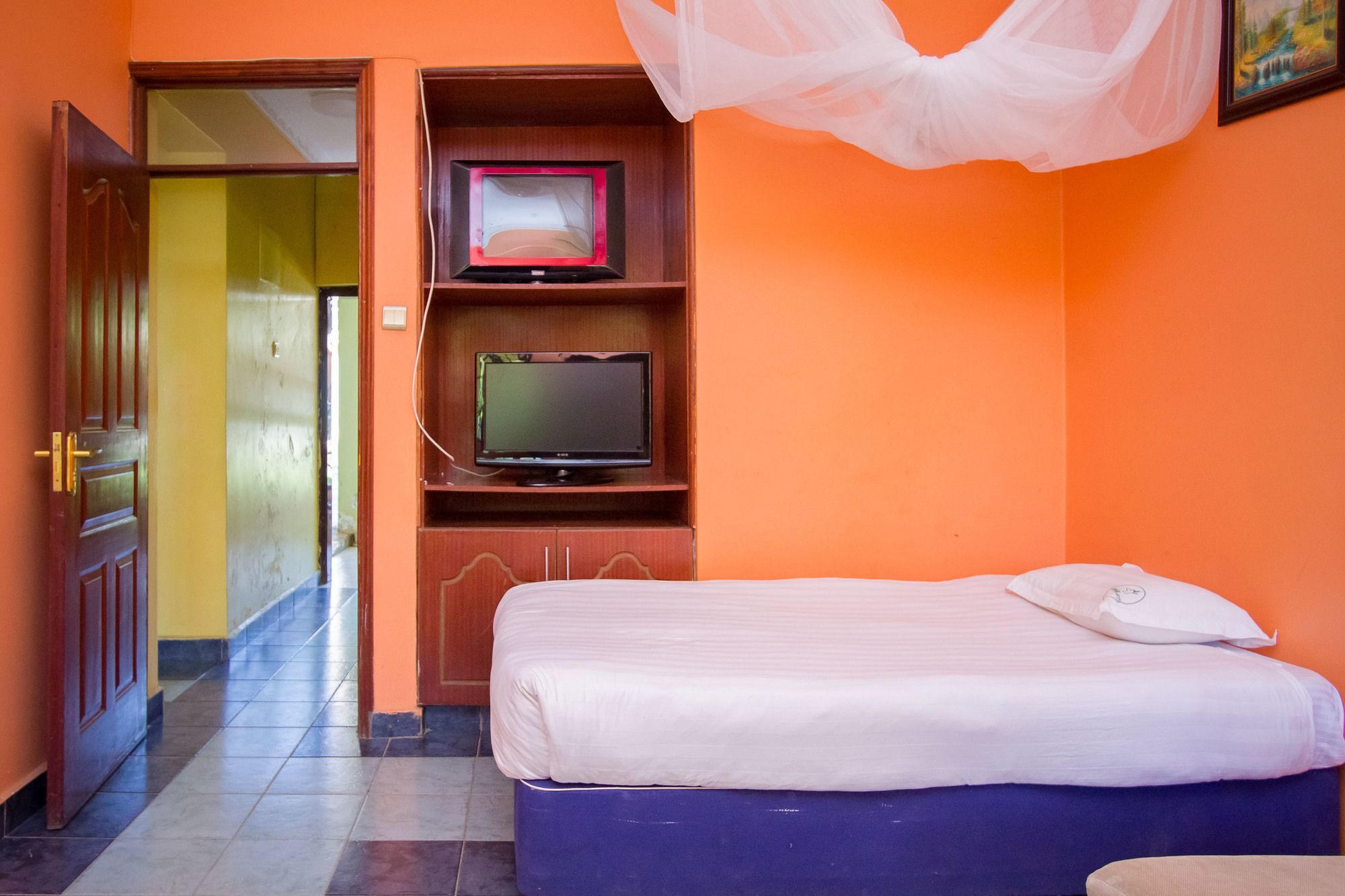 Parkview Safari Hotel And Apartments Kisumu Exterior photo