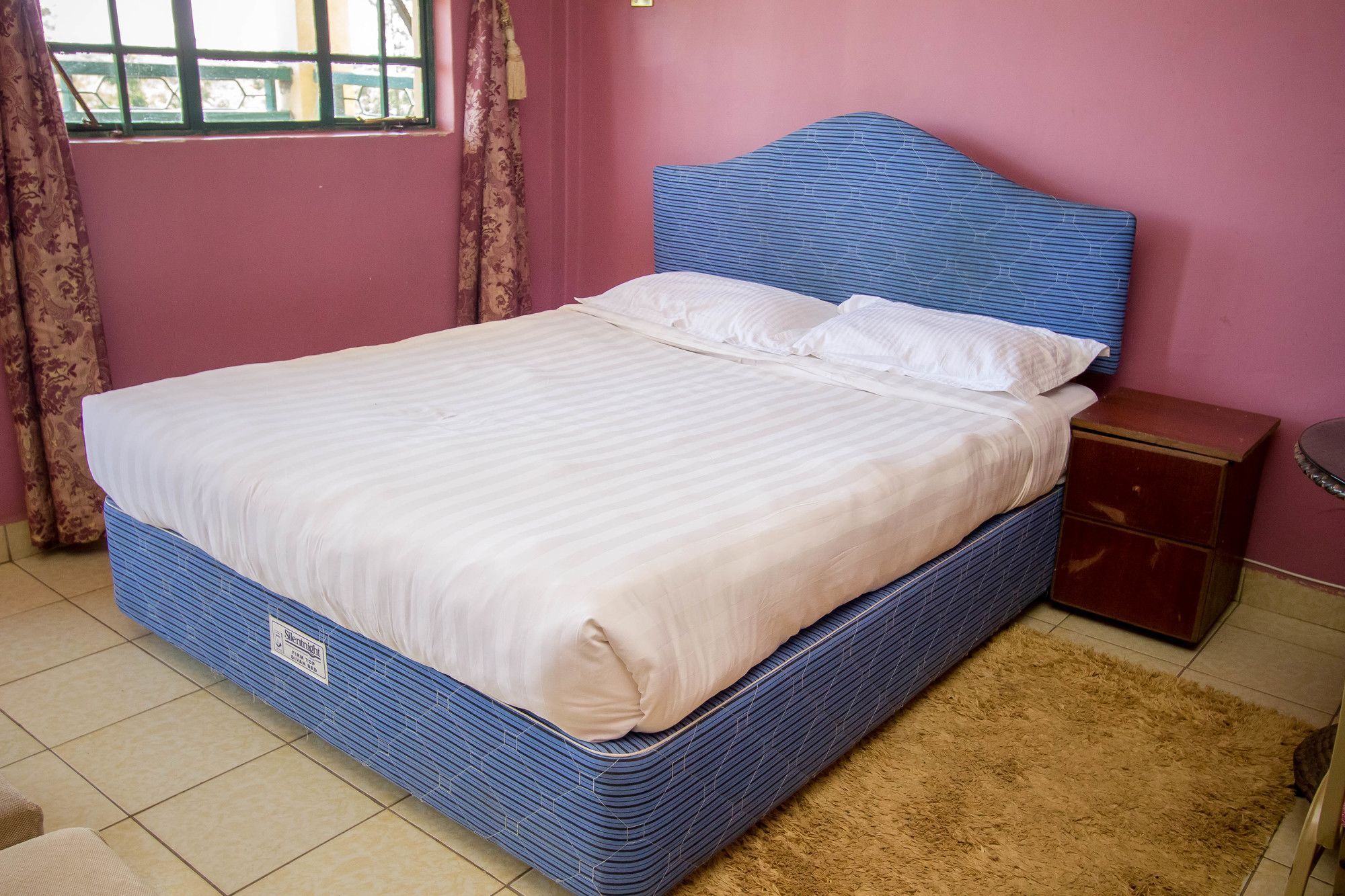 Parkview Safari Hotel And Apartments Kisumu Exterior photo