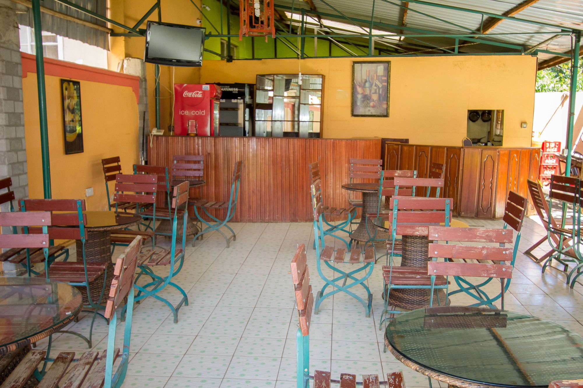 Parkview Safari Hotel And Apartments Kisumu Exterior photo